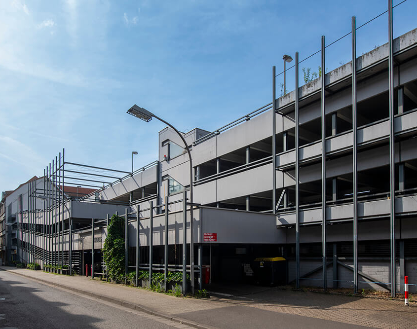 Außenansicht Parkhaus Rathaus
